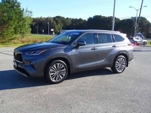 2020 Toyota Highlander Platinum