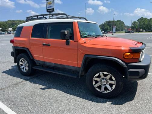 2014 Toyota FJ Cruiser Base