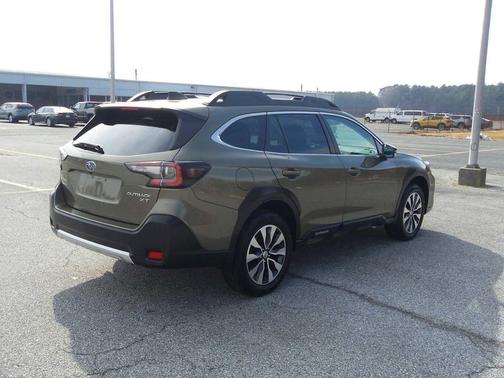 2023 Subaru Outback Limited XT
