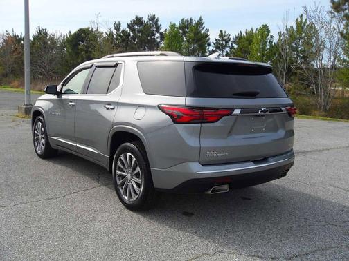 Sterling Gray 2023 Chevrolet Traverse Premier