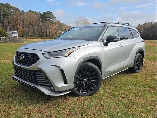 2023 Toyota Highlander XSE