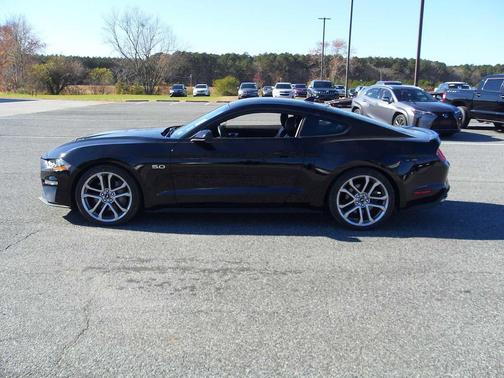 2022 Ford Mustang GT Premium