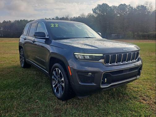 2022 Jeep Grand Cherokee Overland