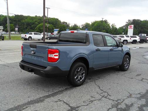 Azure Gray Tri-Coat 2025 Ford Maverick XLT
