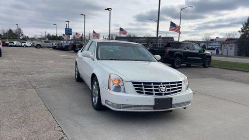 2006 Cadillac DTS Base