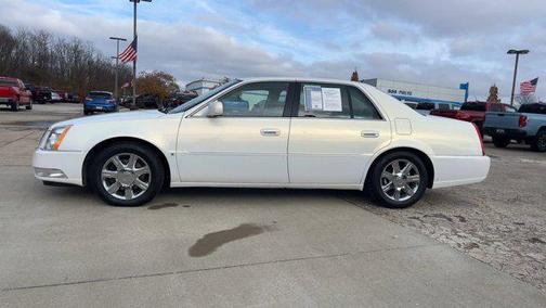 2006 Cadillac DTS Base
