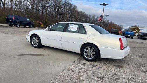 2006 Cadillac DTS Base
