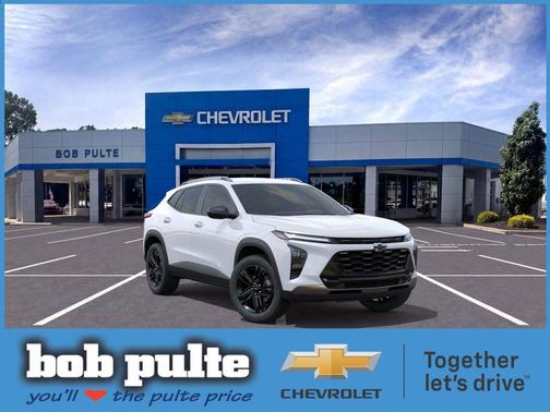 Summit White 2026 Chevrolet Trax FWD ACTIV