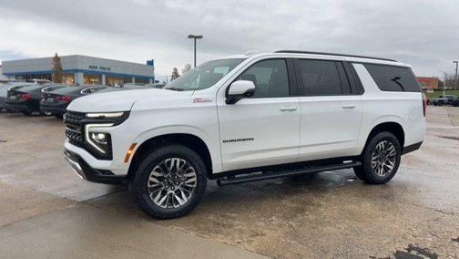 Iridescent Pearl Tricoat 2025 Chevrolet Suburban 4WD Z71