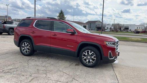 2023 GMC Acadia AWD SLT