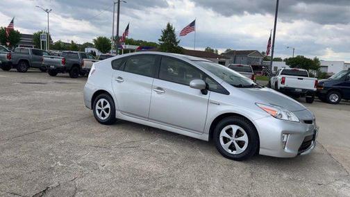 Classic Silver Metallic 2013 Toyota Prius Three