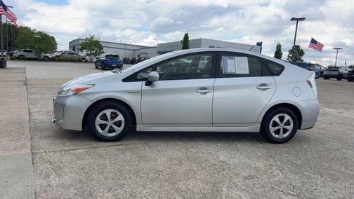 Classic Silver Metallic 2013 Toyota Prius Three