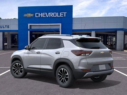 Sterling Gray Metallic 2026 Chevrolet Trailblazer LT