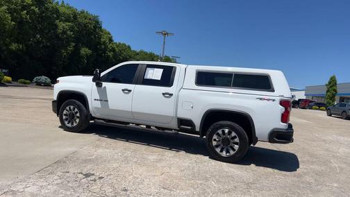 Summit White 2021 Chevrolet Silverado 2500 Custom