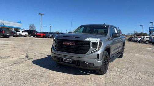 2025 GMC Sierra 1500 Elevation