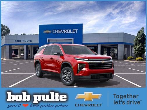 Radiant Red Tintcoat 2026 Chevrolet Traverse LT