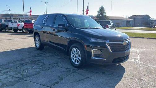 Mosaic Black Metallic 2023 Chevrolet Traverse LS