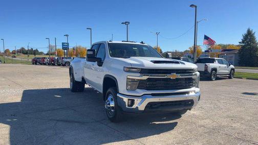 2026 Chevrolet Silverado 3500 LT