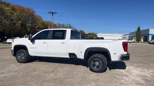 2026 Chevrolet Silverado 3500 LT