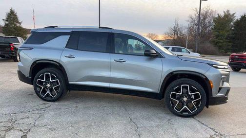 2025 Chevrolet Traverse High Country
