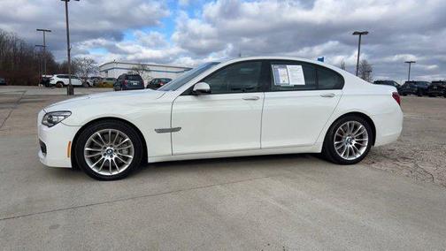 2015 BMW 750 i xDrive