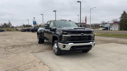 2026 Chevrolet Silverado 3500 LT