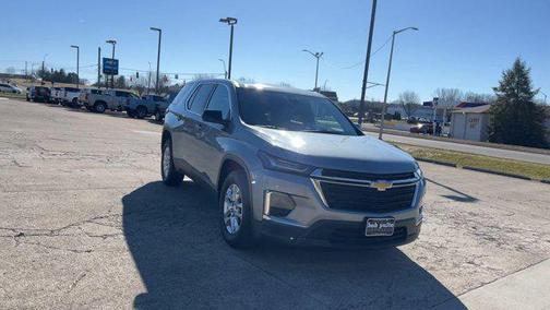 2023 Chevrolet Traverse LS