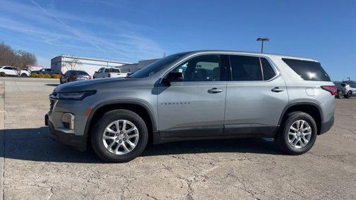 2023 Chevrolet Traverse LS