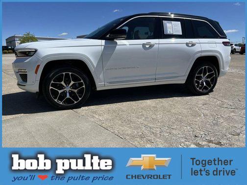Bright White Clearcoat 2024 Jeep Grand Cherokee Summit