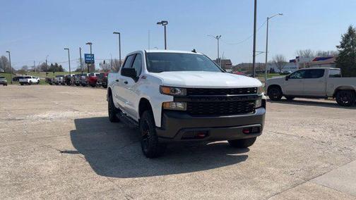 Summit White 2021 Chevrolet Silverado 1500 Custom Trail Boss