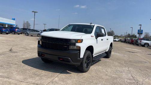 Summit White 2021 Chevrolet Silverado 1500 Custom Trail Boss