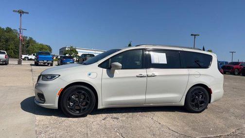 2021 Chrysler Pacifica Hybrid Limited