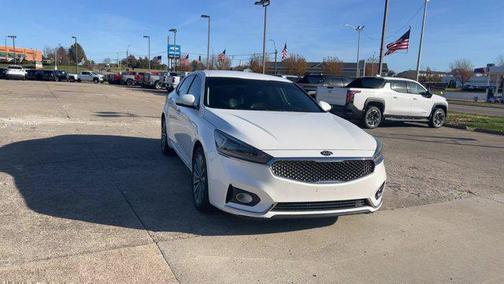 2017 Kia Cadenza Premium