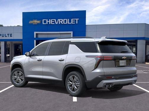 Sterling Gray Metallic 2026 Chevrolet Traverse LT