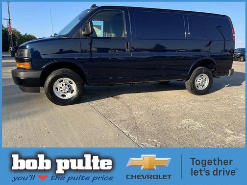 2025 Chevrolet Express 3500 RWD 3500 Regular Wheelbase WT