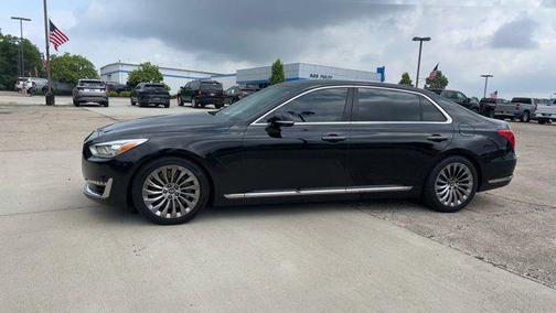 2017 Genesis G90 5.0 Ultimate