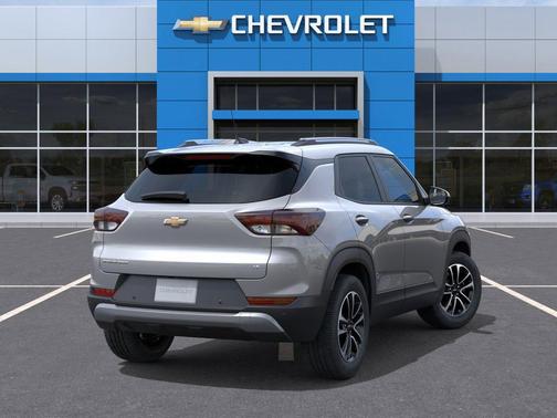 Sterling Gray Metallic 2026 Chevrolet Trailblazer LT