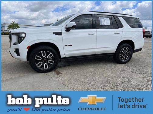 Summit White 2024 GMC Yukon 4WD AT4