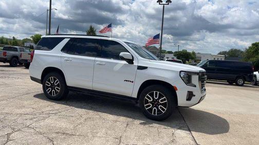 Summit White 2024 GMC Yukon 4WD AT4