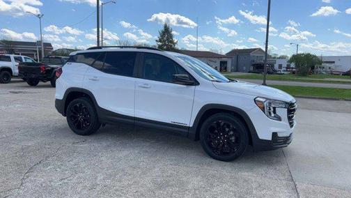 Summit White 2022 GMC Terrain SLE