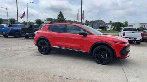 2025 Chevrolet Equinox EV RS