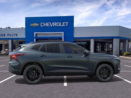 Cypress Gray 2026 Chevrolet Trax LT