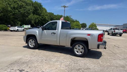 Sheer Silver Metallic 2011 Chevrolet Silverado 1500 LT