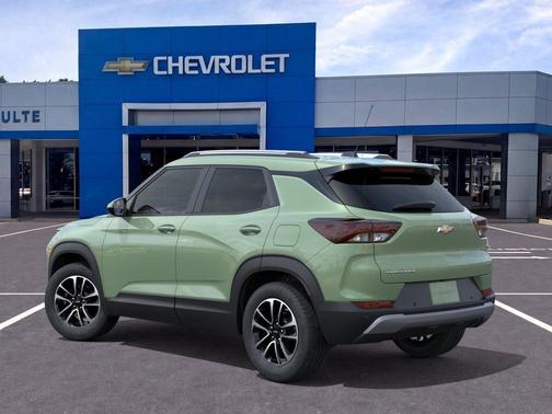 Cacti Green 2026 Chevrolet Trailblazer LT
