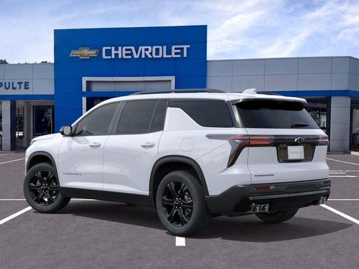 Summit White 2027 Chevrolet Traverse LT