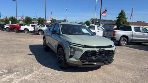 Cacti Green 2025 Chevrolet Trax FWD ACTIV
