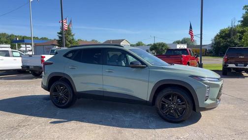 Cacti Green 2025 Chevrolet Trax FWD ACTIV