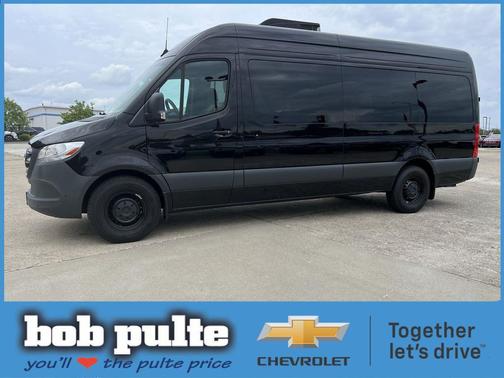 Obsidian Black Metallic 2024 Mercedes-Benz Sprinter 2500 High Roof