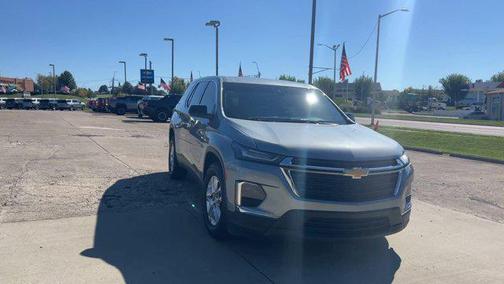 2023 Chevrolet Traverse LS