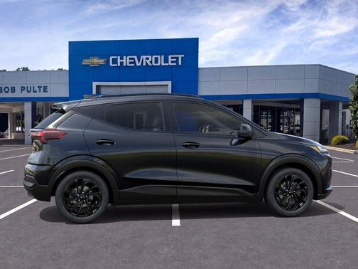Mosaic Black Metallic 2027 Chevrolet Bolt RS